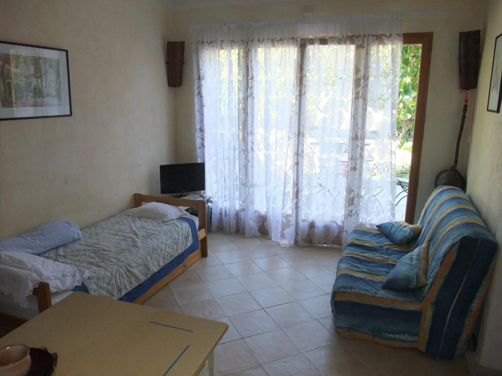 Gite La Paillote Montauroux Εξωτερικό φωτογραφία