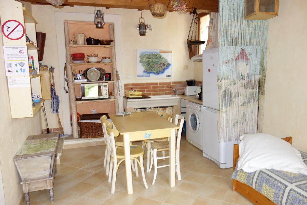 Gite La Paillote Montauroux Εξωτερικό φωτογραφία