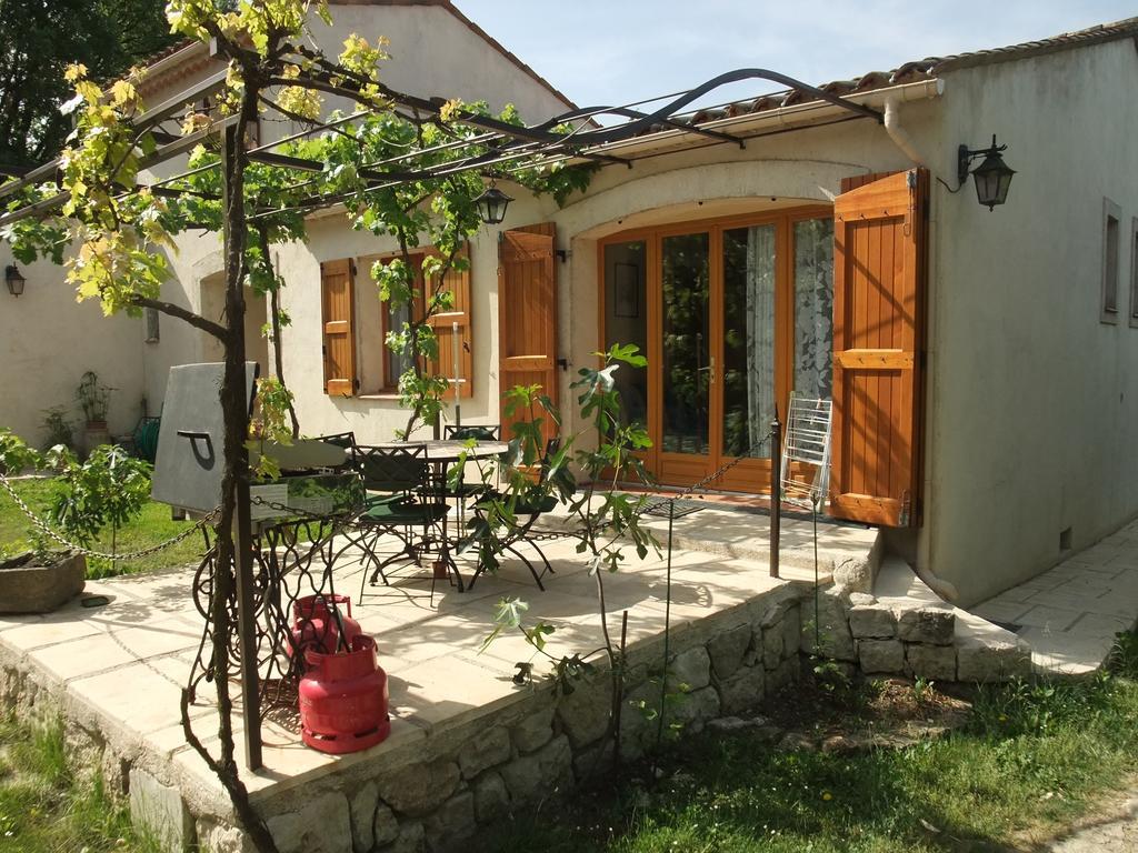 Gite La Paillote Montauroux Εξωτερικό φωτογραφία